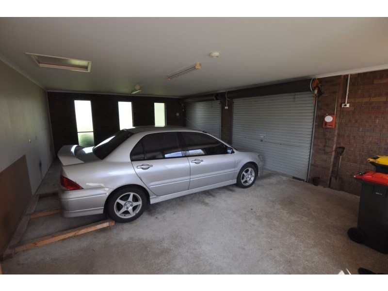 2 Victoria Street, Cobden VIC 3266