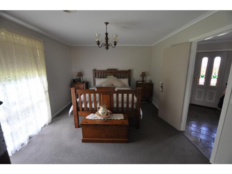 3 Blandford Street, Cobden VIC 3266