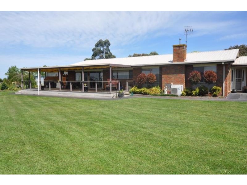 3 Blandford Street, Cobden VIC 3266