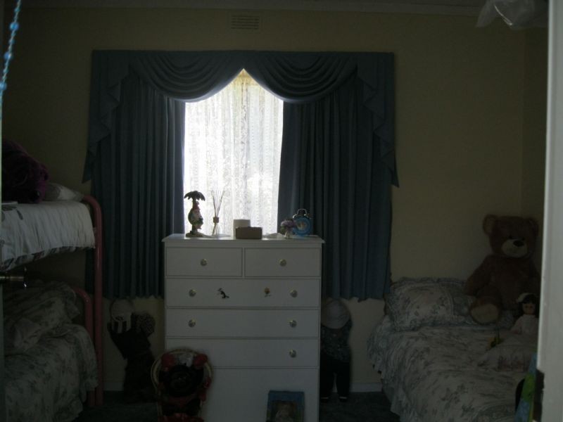 2/51 Curdie Street, Cobden VIC 3266