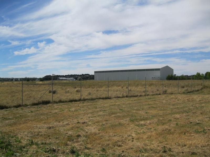 3 Shadwell Drive, Mortlake VIC 3272