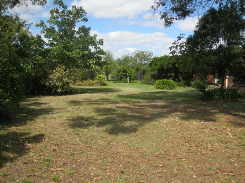 94 Walker Street, Cobden VIC 3266