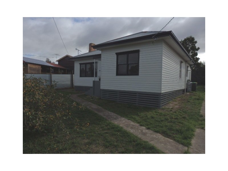 84 William Street, Lismore VIC 3324