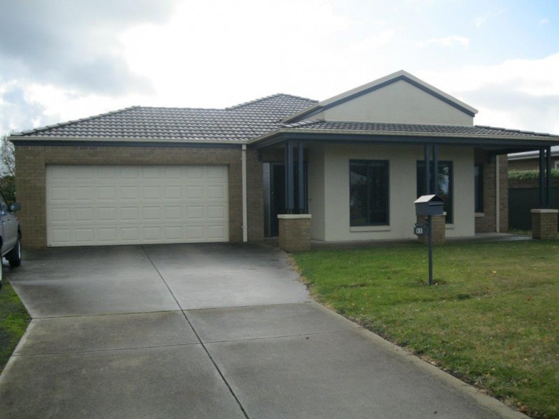 66 Mitchell Street, Cobden VIC 3266