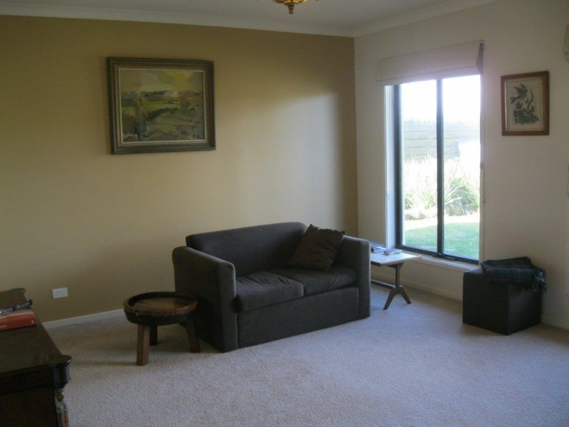 66 Mitchell Street, Cobden VIC 3266