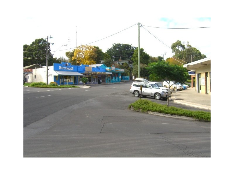 5 Main Street, Timboon VIC 3268