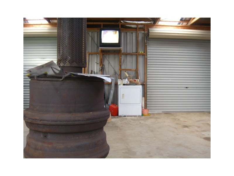 1108 Cross Forest Road, Cobden VIC 3266