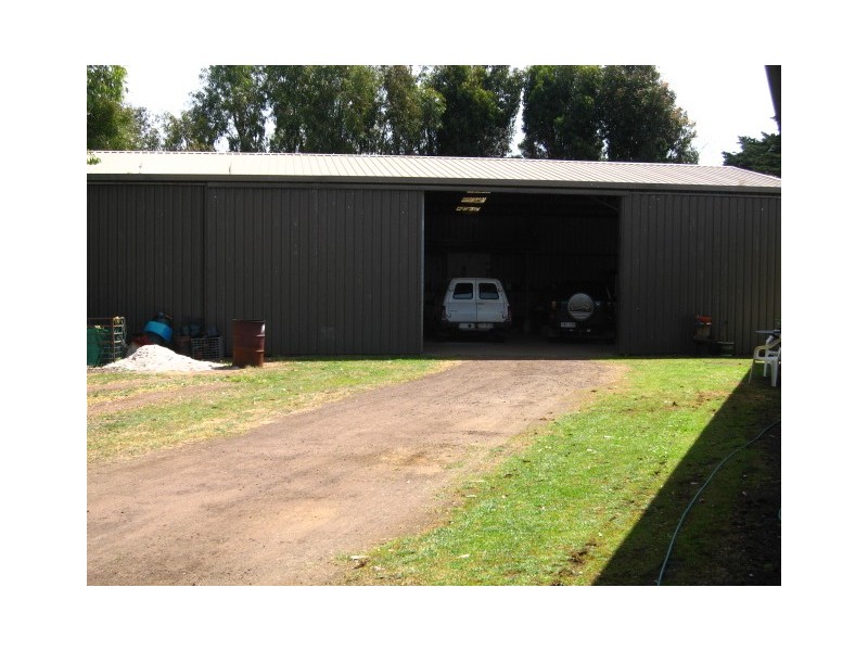 189 North South road, Timboon VIC 3268