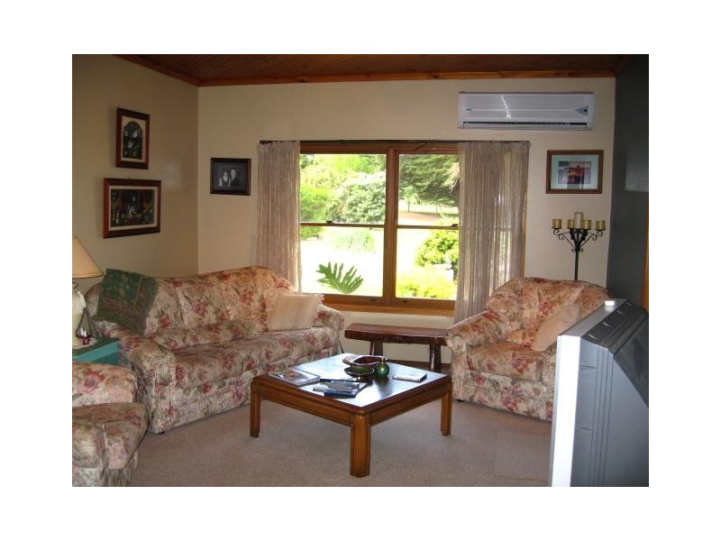 189 North South road, Timboon VIC 3268