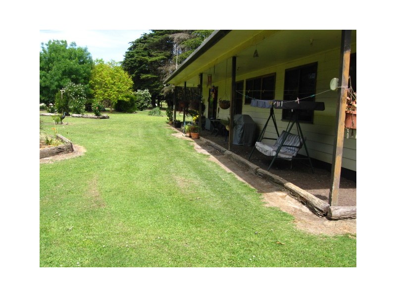 189 North South road, Timboon VIC 3268
