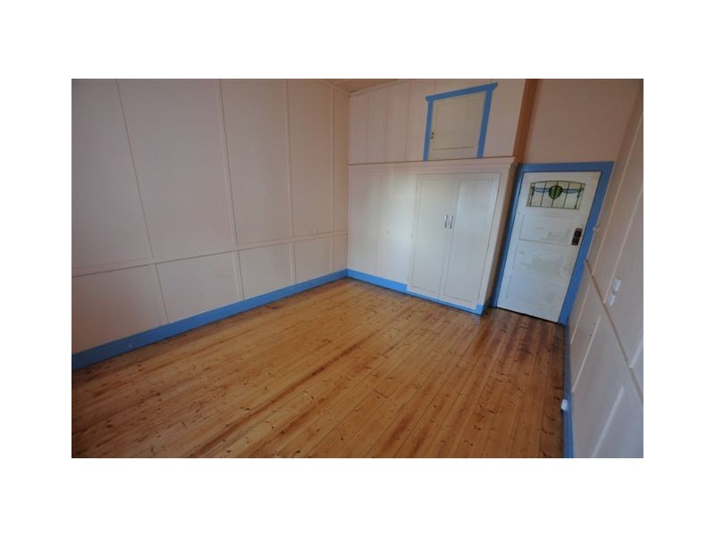 45 Curdie Street, Cobden VIC 3266