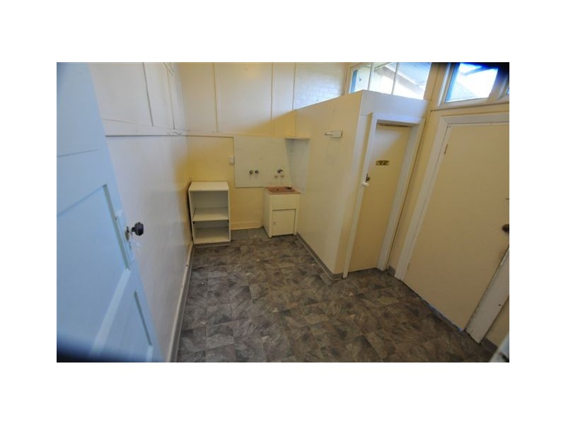 45 Curdie Street, Cobden VIC 3266