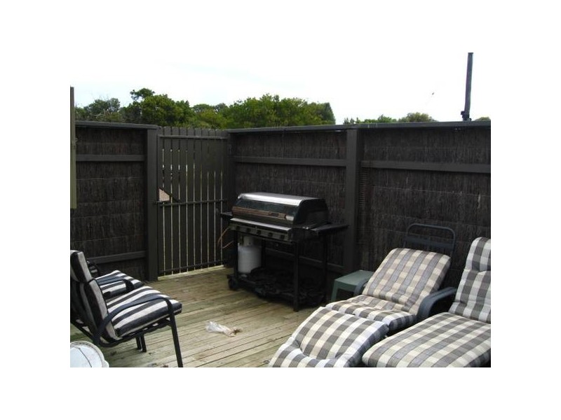 Newfield Street, Peterborough VIC 3270