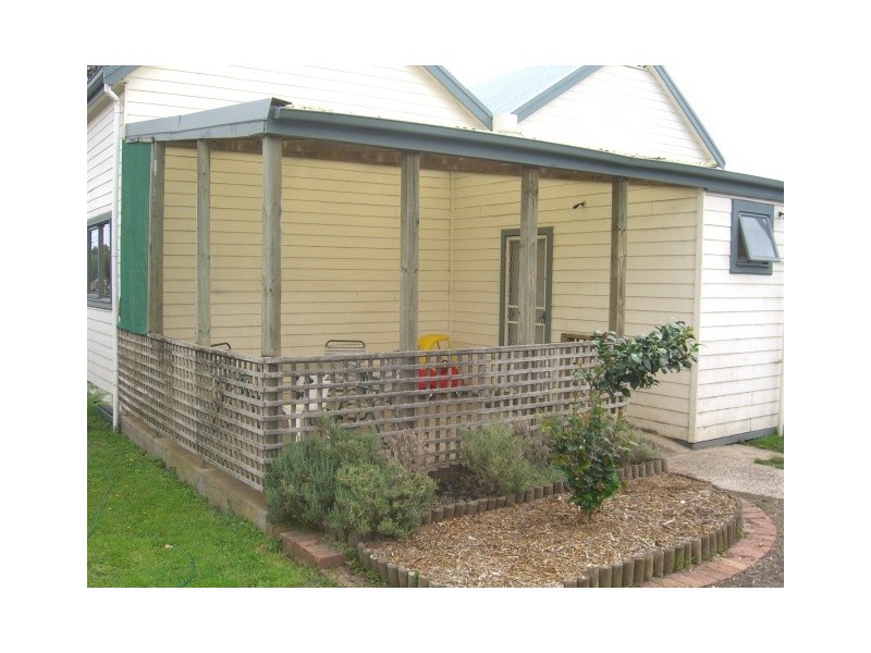 44 Walker Street, Cobden VIC 3266