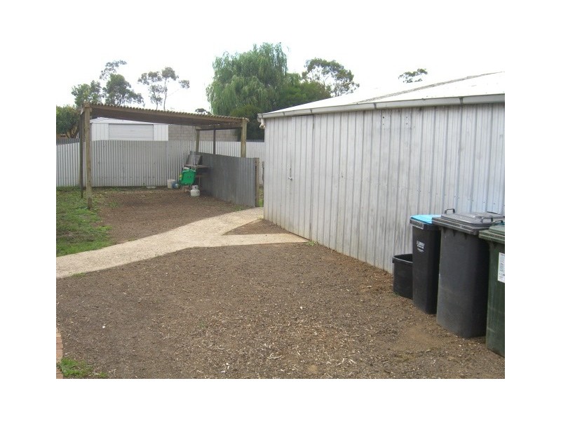 44 Walker Street, Cobden VIC 3266