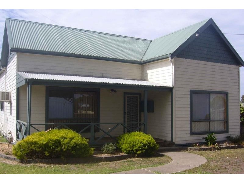 44 Walker Street, Cobden VIC 3266