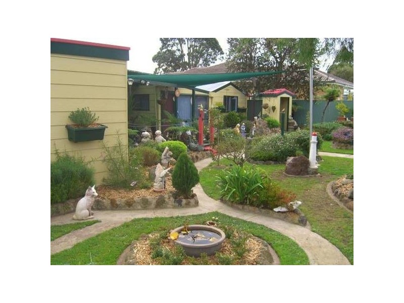 34 Walker Street, Cobden VIC 3266