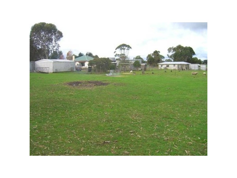 Cobden – Warrnambool Road, Glenfyne VIC 3266
