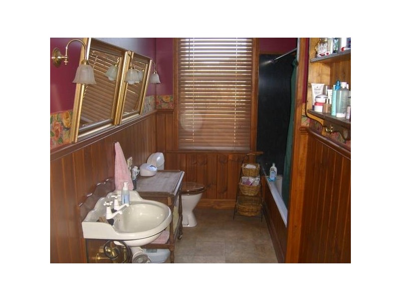 Clarke Street, Cobden VIC 3266