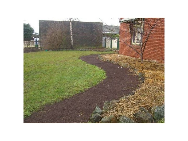 33 Clarke Street, Cobden VIC 3266