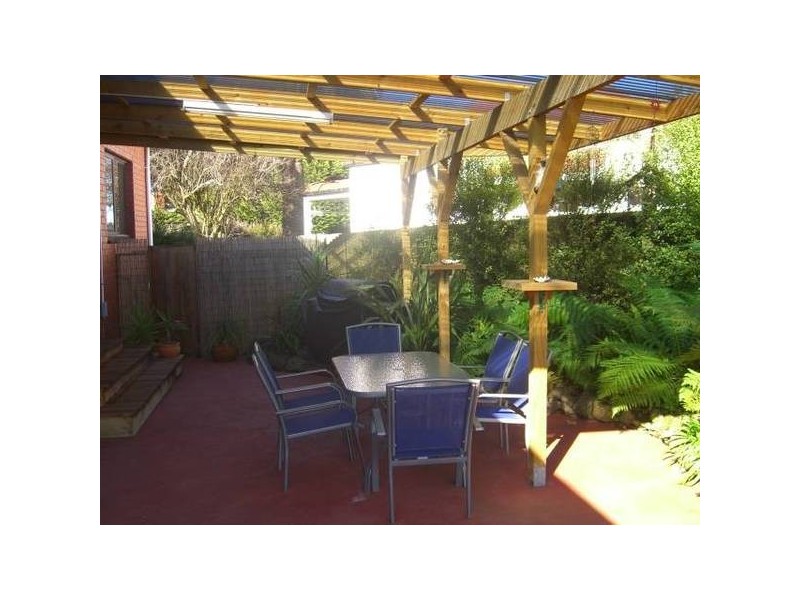 112 Bowen Street, Camperdown VIC 3260