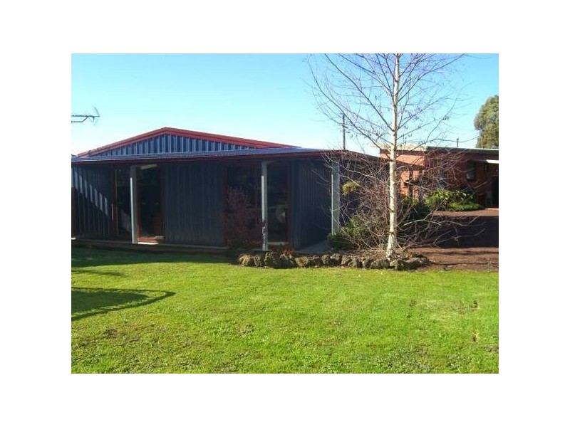 112 Bowen Street, Camperdown VIC 3260