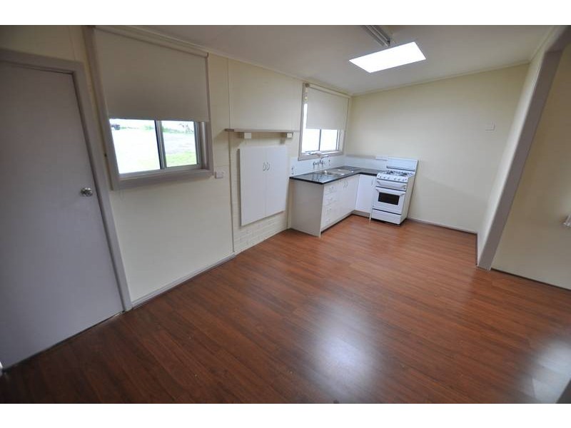 36a Peter Street, Cobden VIC 3266