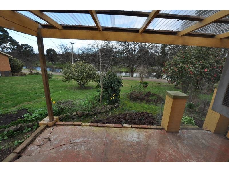 36a Peter Street, Cobden VIC 3266