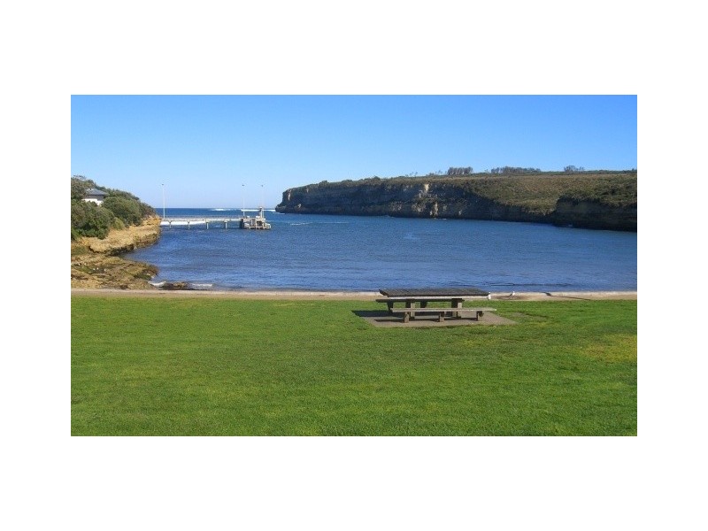 1 Hennessy Street, Port Campbell VIC 3269