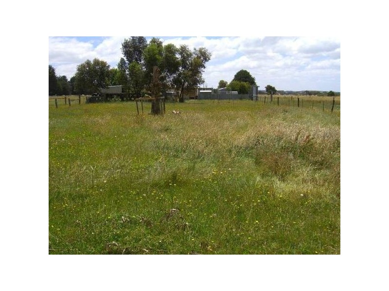 1 Stoneyford Road,, Cobden VIC 3266