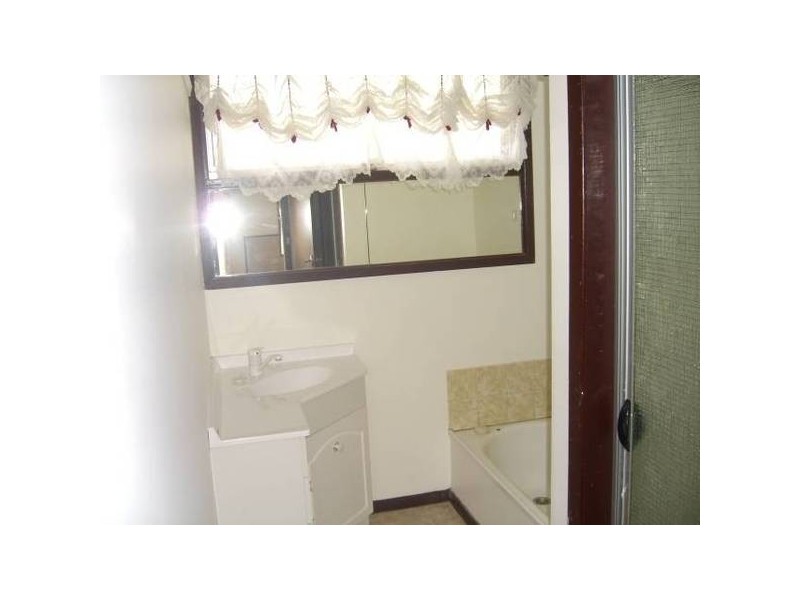 54 Parrott Street, Cobden VIC 3266