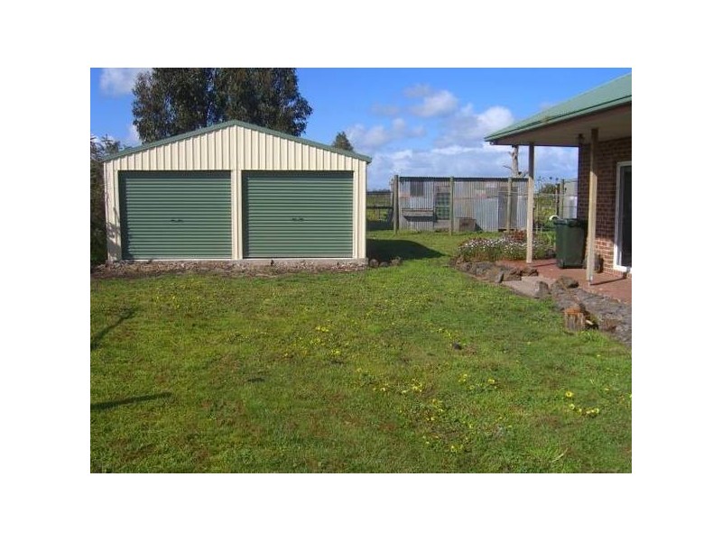 190 Bullaharre Road, Cobden VIC 3266