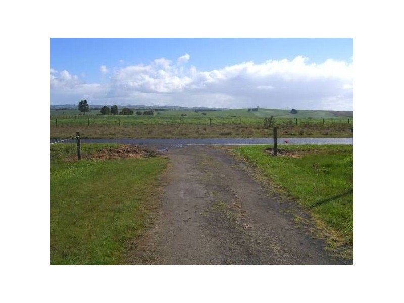 190 Bullaharre Road, Cobden VIC 3266