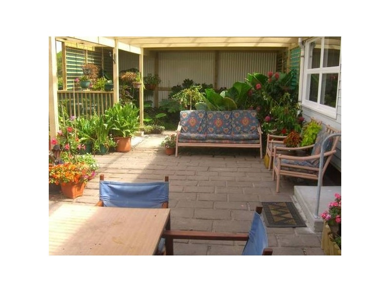 76 Walker Street, Cobden VIC 3266