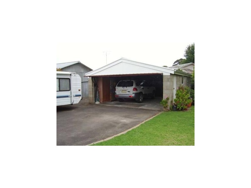 73 Victoria Street, Cobden VIC 3266