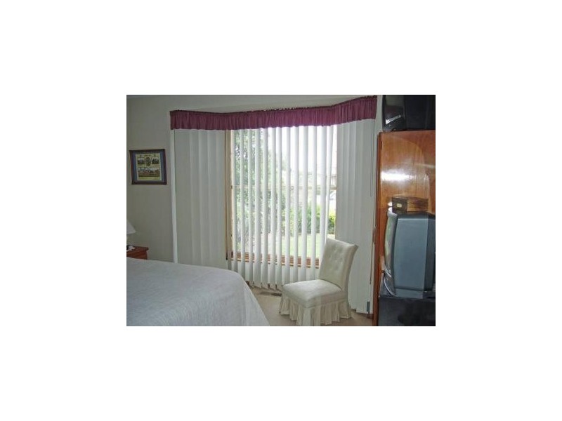 73 Victoria Street, Cobden VIC 3266