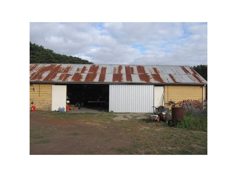 64 Jancourt Road, Cobden VIC 3266