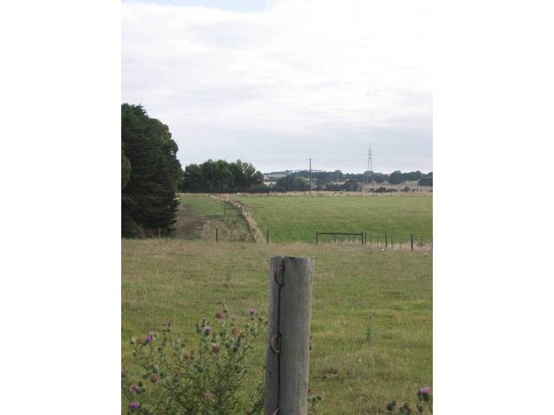 64 Jancourt Road, Cobden VIC 3266