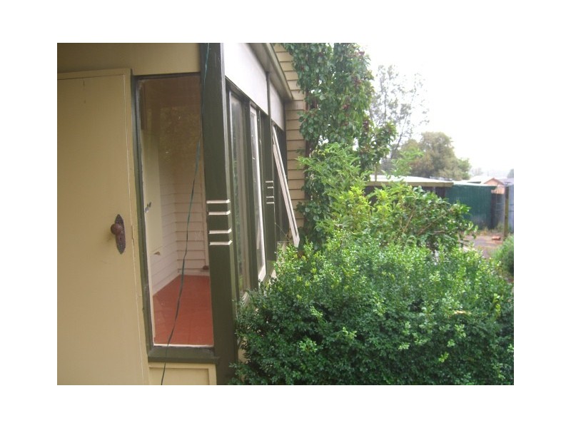 14 Henderson Street, Camperdown VIC 3260