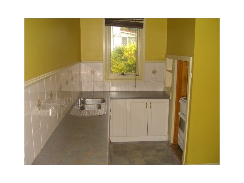 14 Henderson Street, Camperdown VIC 3260