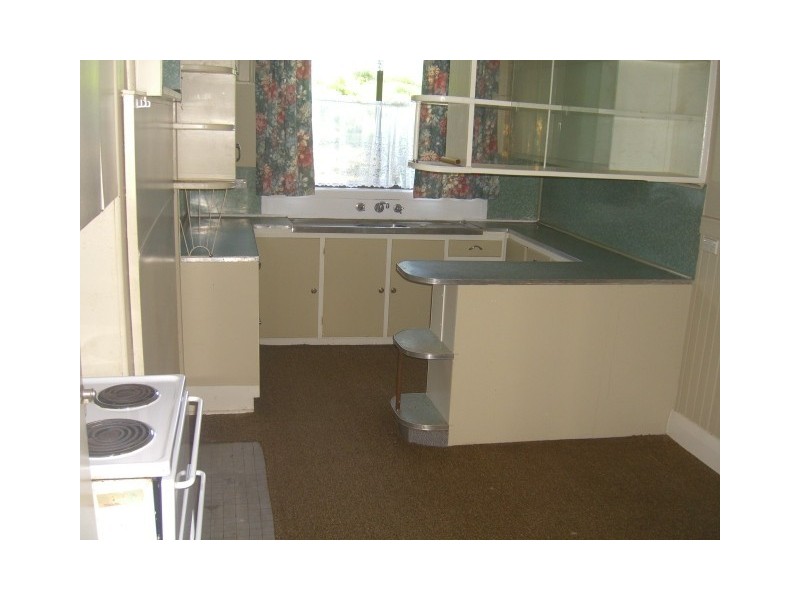 189 Cobden-Ecklin Road, Elingamite VIC 3266