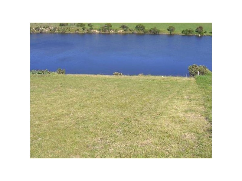 48 Dobson Way, Warrnambool VIC 3280