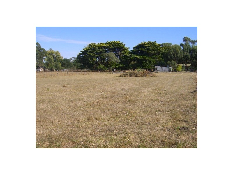 Mills Road, Cobden VIC 3266