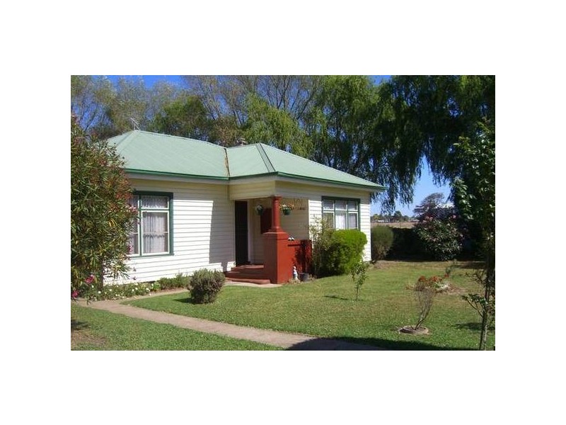 92 Lavers Hill – Cobden Road, Cobden VIC 3266