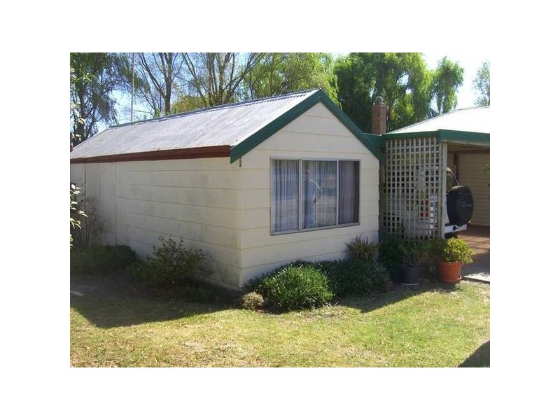 92 Lavers Hill – Cobden Road, Cobden VIC 3266