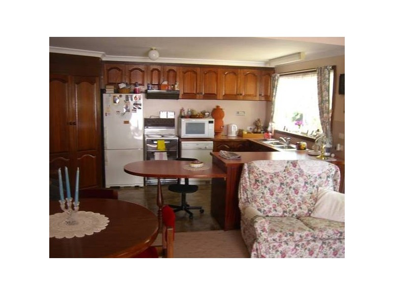 92 Lavers Hill – Cobden Road, Cobden VIC 3266