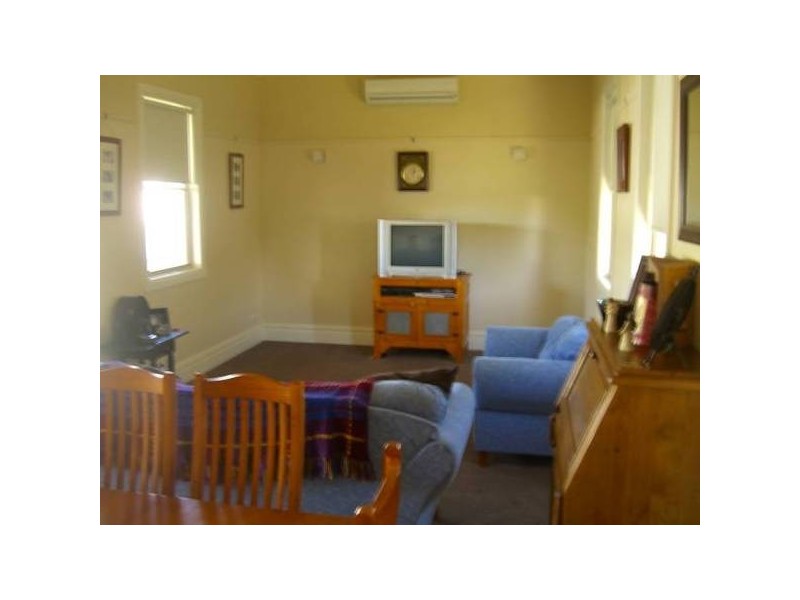 67 Parrott Street, Cobden VIC 3266