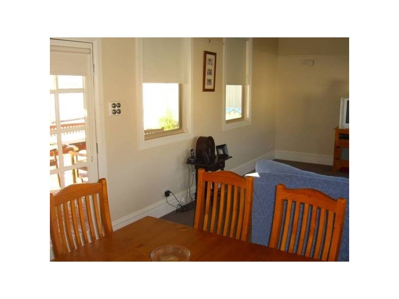 67 Parrott Street, Cobden VIC 3266