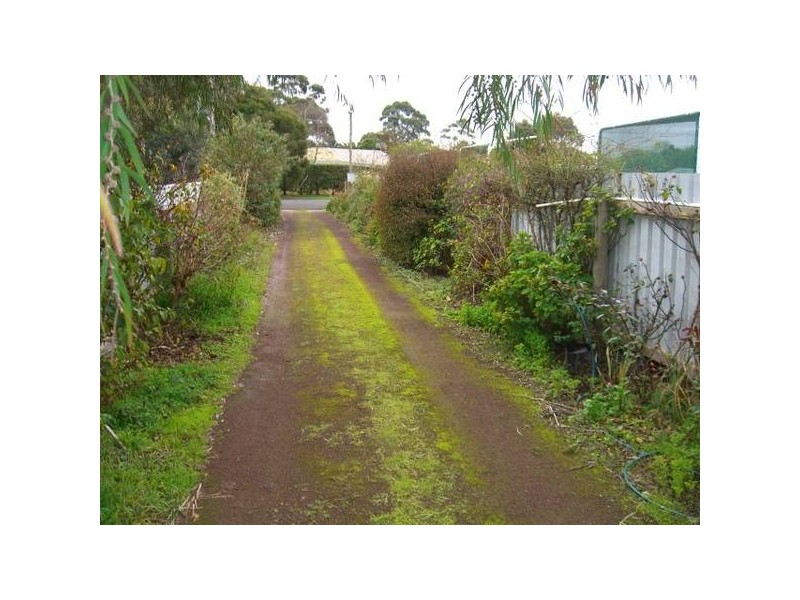 36 Peter Street, Cobden VIC 3266