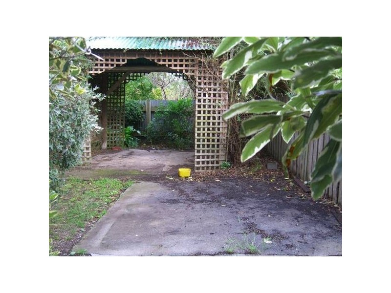 6 Peter Street, Cobden VIC 3266